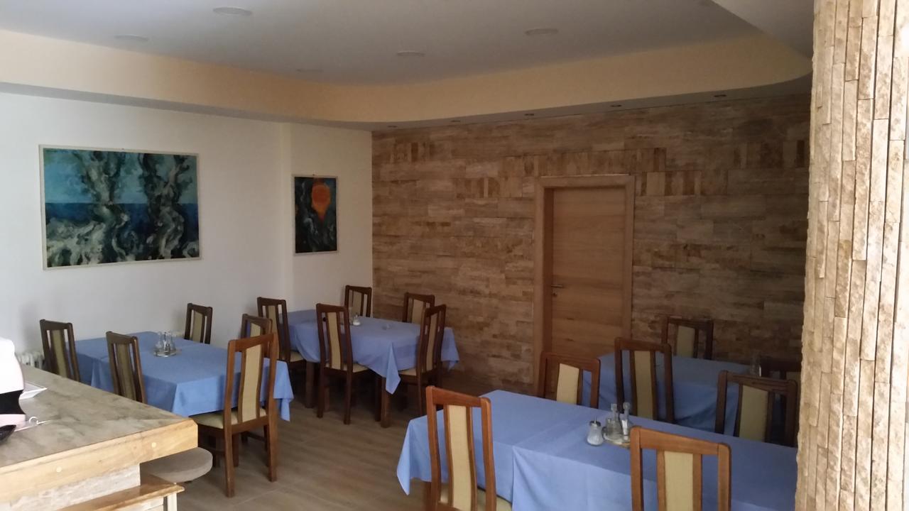 Hostel T&M Zenica Buitenkant foto